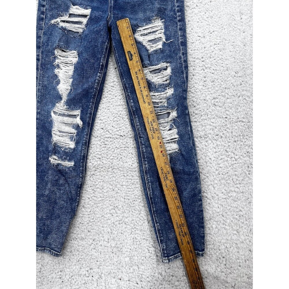 American Eagle Jeans Womens 4 Blue Medium Acid Wash Distressed Mom Jean - Picture 2 of 10
